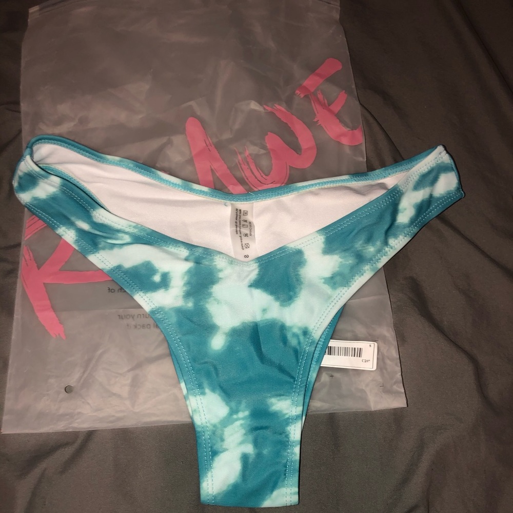 Romwe Tie dye bathing suit bottom